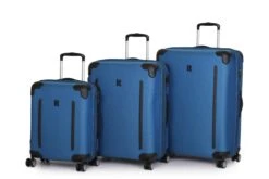 IT Luggage Defender 32.2" 4-Wheel Large Luggage -Luggage World Shop 13112e0393eafc311146300d3a40c81a3d2cc3e04bced6c917a4867766efe723