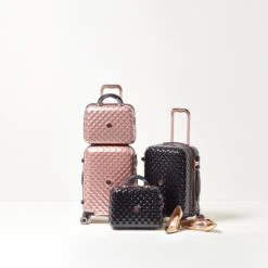 IT Luggage Glitzy - Cabin (Black) -Luggage World Shop 16 406acc6f f6a4 408f 915a 4dc6f1003fe9