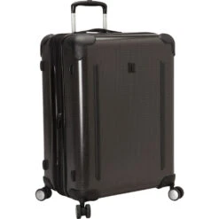 IT Luggage Distinction 27" 4-Wheel Medium Luggage