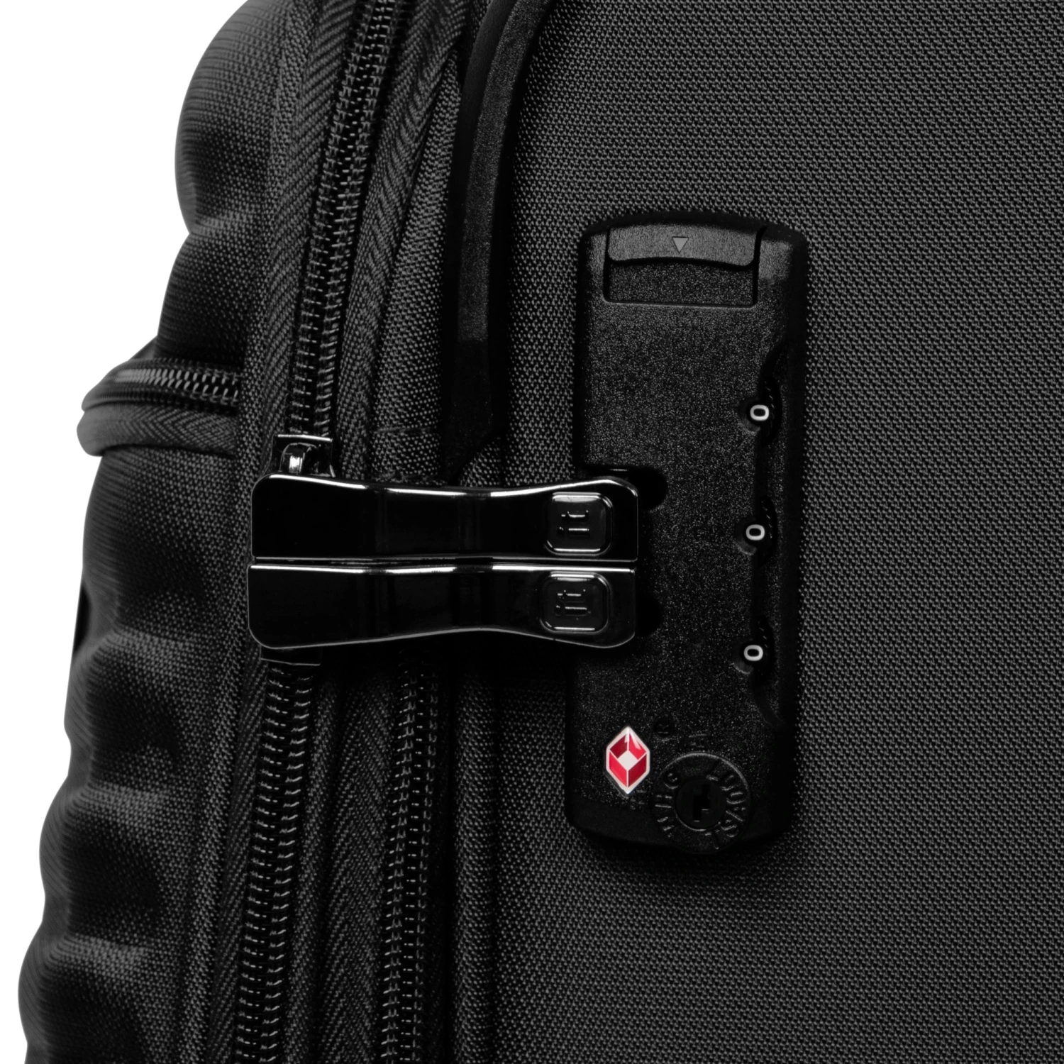 IT Luggage Precursor - Medium Plus (Black) 6 IT Luggage Precursor - Medium Plus (Black) - Image 4