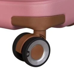 IT Luggage Indulging - 4pc Set (Flamingo Pink) -Luggage World Shop 32964 UK16 3039 08FlamingoPinkSSWheel