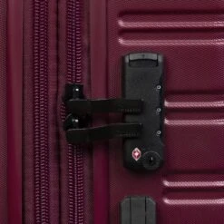 IT Luggage Fusional - Cabin (Dark Red) -Luggage World Shop 32987A UK16 2920 08DarkredsS055SSTSAlock 804d7bcc ad70 4364 a172 5b1b3ce64816