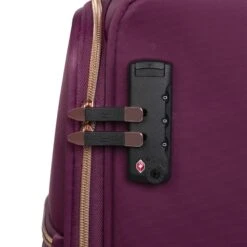 IT Luggage Bewitching - Medium (Purple Potion) -Luggage World Shop 33095 UK12 2686 08PurplepotionSSTSAlock a38a4328 e840 4e0c b2cb 819680f27566