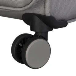 IT Luggage Census - Large (Grey Skin) 15 IT Luggage Census - Large (Grey Skin) -Luggage World Shop 33170 UK12 3051 08GreyskinSSWheel c878e182 9e9b 4529 980d d7c24af13aa4