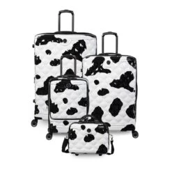 IT Luggage Indulging II - Cabin With Pocket (Moo Cow Print) 29 IT Luggage Indulging II - Cabin With Pocket (Moo Cow Print) -Luggage World Shop 33198 UK16 3039A08Moocowblack whiterepeatprintSSFrontpaneldirectlyset4 be10f96b 2812 403c 82ad b118fc10a7c0