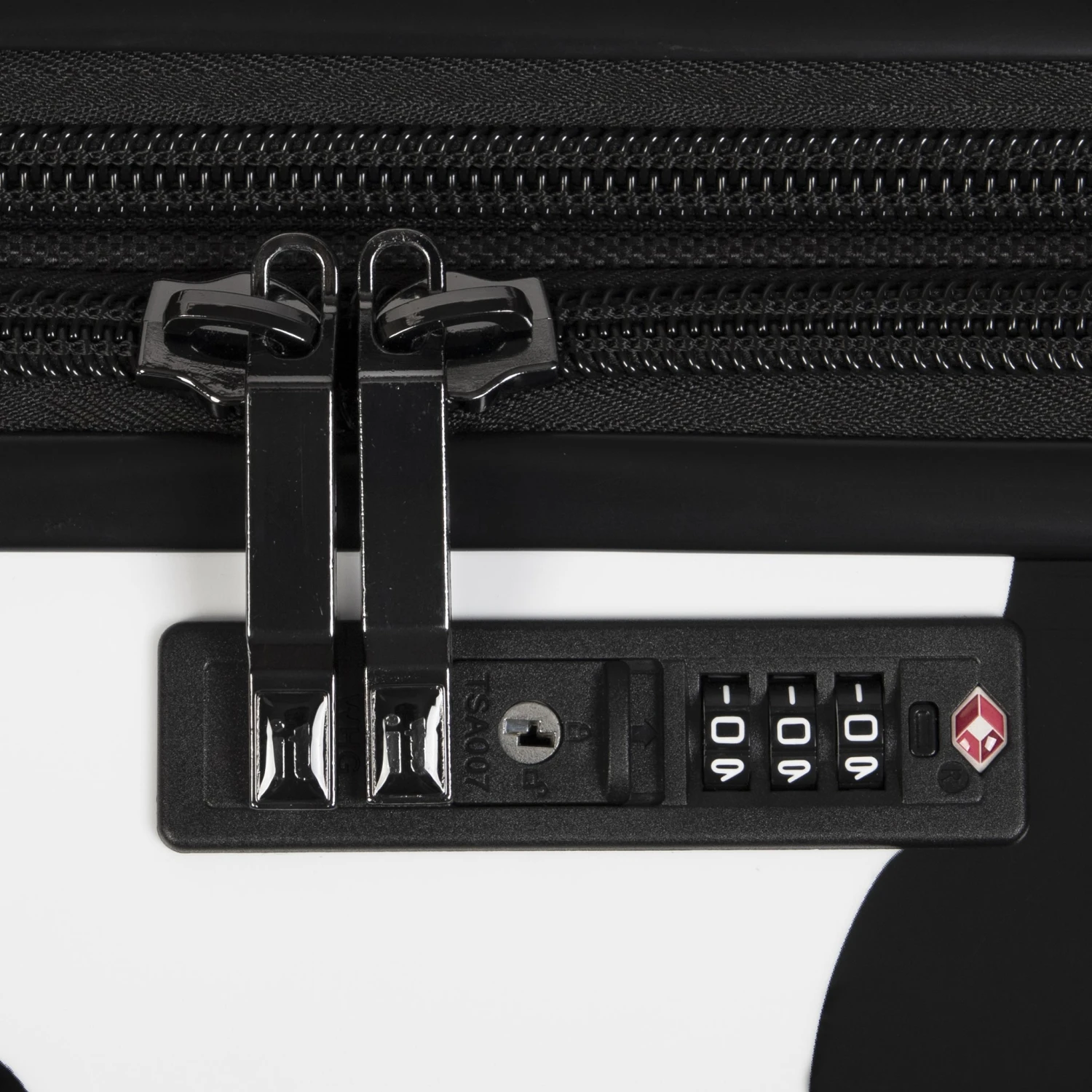 IT Luggage Indulging II - Cabin With Pocket (Moo Cow Print) 11 IT Luggage Indulging II - Cabin With Pocket (Moo Cow Print) - Image 9