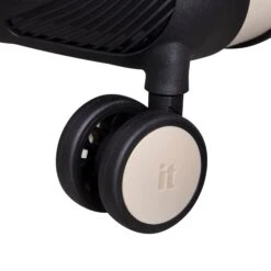 IT Luggage Lineal - Cabin (Oyster) -Luggage World Shop 61328 US16 2631 08OystergrayS821SSWheel f24a4cad 11d6 42dd 8403 38e7e992af82