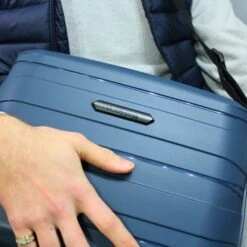 IT Luggage Momentous - Vanity Case (Tibetan Lan) 13 IT Luggage Momentous - Vanity Case (Tibetan Lan) -Luggage World Shop 8 c09eaffc f81f 477c 86ba 135bf60df834