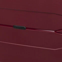 IT Luggage Momentous - 3-Piece Set (German Red) 25 IT Luggage Momentous - 3-Piece Set (German Red) -Luggage World Shop Momentous Red Close up