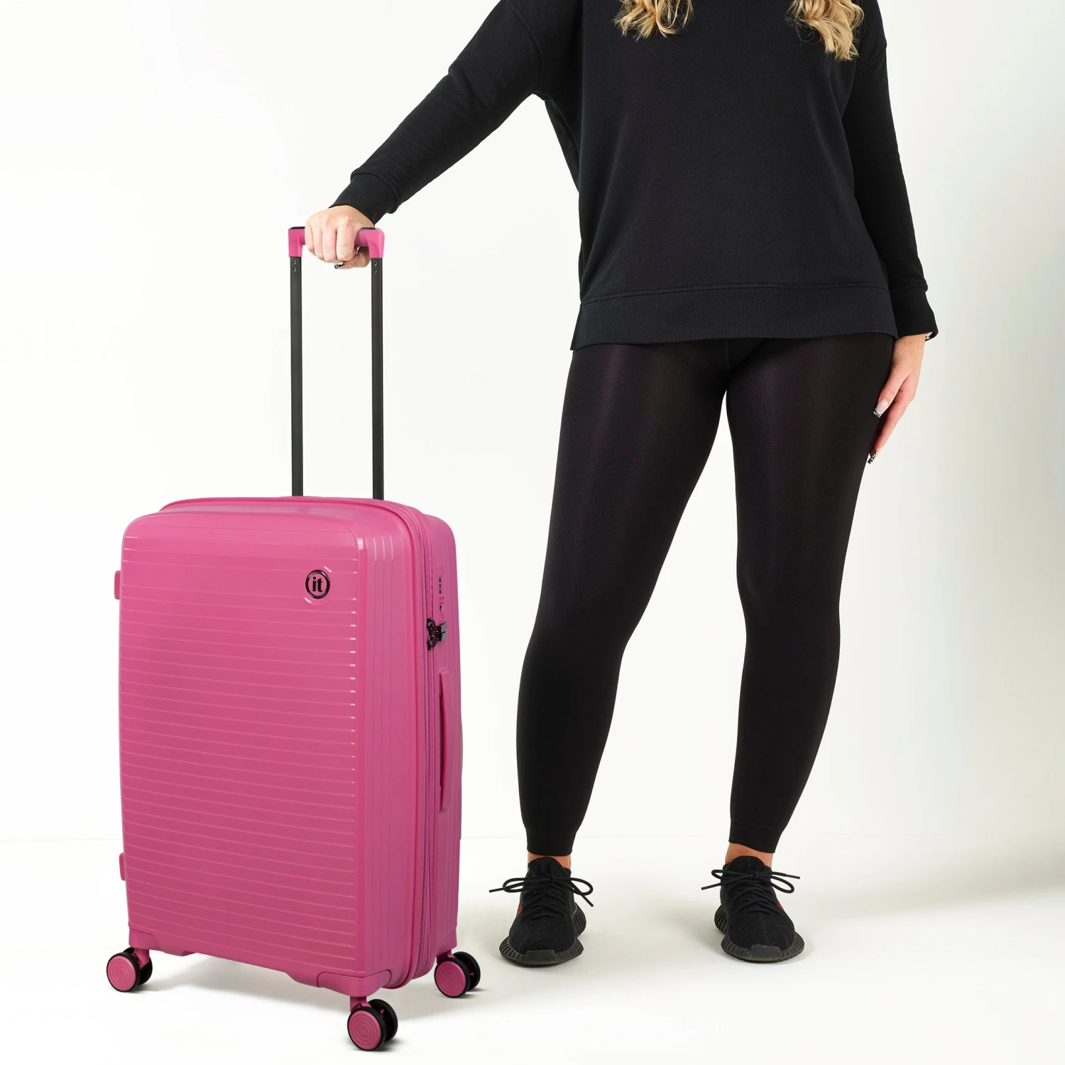IT Luggage Spontaneous - Medium Plus (Azalea Pink) 10 IT Luggage Spontaneous - Medium Plus (Azalea Pink) - Image 8